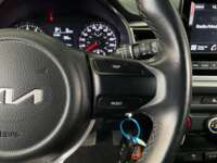 Kia Rio 2023 5p LX L4/1.6 Aut 2023 Kia Rio Venta Interiores 7