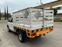 Nissan NP300 Estacas 2020 2p L4/2.5 Man Paq. Seg. 2020 Nissan NP300 Estacas Venta Exteriores 7