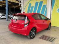 Toyota Prius 2019 5p C Hibrido L4/1.5/Aut 2019 Toyota Prius Venta Exteriores 5