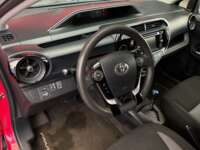 Toyota Prius 2019 5p C Hibrido L4/1.5/Aut 2019 Toyota Prius Venta Interiores 4