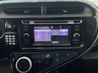 Toyota Prius 2018 5p C Híbrido L4/1.5 Aut 2018 Toyota Prius Venta Interiores 9