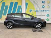 Toyota Prius 2018 5p C Híbrido L4/1.5 Aut 2018 Toyota Prius Venta Exteriores 4