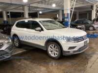 Volkswagen Tiguan 2020 5p Comfortline Paq. IQ Drive L4/1.4/T DSG Piel 7/Pas 2020 Volkswagen Tiguan Ingreso Exteriores 3