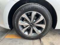 Kia Rio 2023 5p LX L4/1.6 Aut 2023 Kia Rio Venta Llantas 1