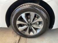Kia Rio 2023 5p LX L4/1.6 Aut 2023 Kia Rio Venta Llantas 10