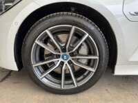 BMW Serie 3 2022 4p 330e Híbrido L4/2.0/T Aut 2022 BMW Serie 3 Venta Llantas 1