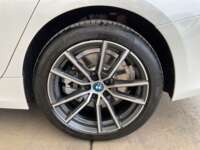 BMW Serie 3 2022 4p 330e Híbrido L4/2.0/T Aut 2022 BMW Serie 3 Venta Llantas 4