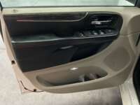 Chrysler Town and Country 2012 5p Touring V6/3.6 Aut 2012 Chrysler Town and Country Venta Interiores 15