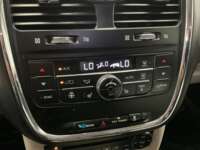 Chrysler Town and Country 2012 5p Touring V6/3.6 Aut 2012 Chrysler Town and Country Venta Interiores 10