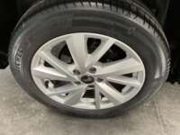 Audi Q2 2022 5p 35 Dynamic L4/1.4/T Tiptronic 2022 Audi Q2 Venta Llantas 4