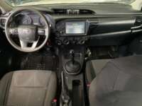 Toyota Hilux 2022 4p Doble Cabina Diesel L4/2.8/T Man 4X4 2022 Toyota Hilux Venta Interiores 4