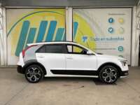 Kia Niro 2024 5p EX HEV L4/1.6 Aut 2024 Kia Niro Venta Exteriores 4