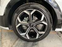 Kia Niro 2024 5p EX HEV L4/1.6 Aut 2024 Kia Niro Venta Llantas 1
