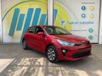 Kia Rio 2023 5p LX L4/1.6 Aut 2023 Kia Rio Venta Exteriores 3