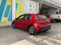 Kia Rio 2023 5p LX L4/1.6 Aut 2023 Kia Rio Venta Exteriores 7