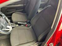 Kia Rio 2023 5p LX L4/1.6 Aut 2023 Kia Rio Venta Interiores 19