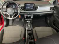 Kia Rio 2023 5p LX L4/1.6 Aut 2023 Kia Rio Venta Interiores 4