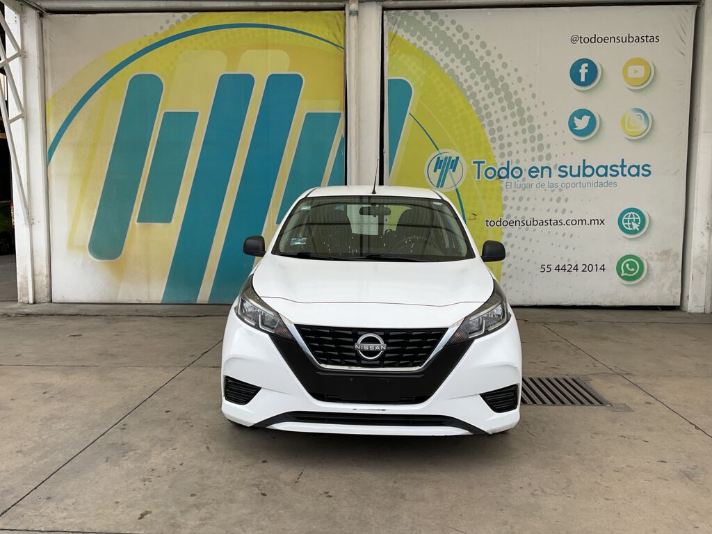 Nissan March 2022 5p Sense L4/1.6 Man 2022 Nissan March Venta Exteriores 2