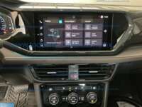 Volkswagen Taos 2022 5p Highline L4/1.4/T Tiptronic 2022 Volkswagen Taos Ingreso Interiores 2