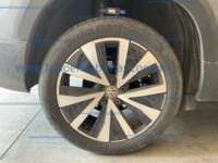 Volkswagen Taos 2022 5p Highline L4/1.4/T Tiptronic 2022 Volkswagen Taos Ingreso Llantas 3