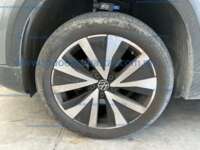 Volkswagen Taos 2022 5p Highline L4/1.4/T Tiptronic 2022 Volkswagen Taos Ingreso Llantas 9