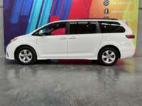 Toyota Sienna 2020 5p LE V6/3.5 Aut 2020 Toyota Sienna Venta Exteriores 4
