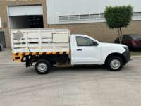 Nissan NP300 Estacas 2020 2p L4/2.5 Man Paq. Seg. 2020 Nissan NP300 Estacas Venta Exteriores 4