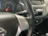 Nissan NP300 Estacas 2020 2p L4/2.5 Man Paq. Seg. 2020 Nissan NP300 Estacas Venta Interiores 7