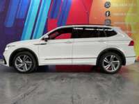 Volkswagen Tiguan 2023 5p R-Line L4/1.4/T DSG 2023 Volkswagen Tiguan Venta Exteriores 4