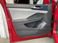 Volkswagen Taos 2024 5p Comfortline L4/1.4/T Tiptronic 2024 Volkswagen Taos Venta Interiores 19