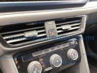 Volkswagen Taos 2024 5p Comfortline L4/1.4/T Tiptronic 2024 Volkswagen Taos Ingreso Interiores 10