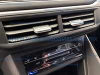 Volkswagen Nivus 2024 5p Highline L3/1.0/T Aut 2024 Volkswagen Nivus Ingreso Interiores 10