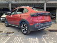 Volkswagen Nivus 2024 5p Highline L3/1.0/T Aut IMG_8804