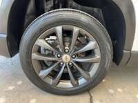 Chevrolet Captiva 2022 5p LT L4/1.5/T Aut 7 Pas (B) 2022 Chevrolet Captiva Venta Llantas 7
