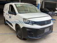 Peugeot Partner 2021 5p L4/1.6/T Diesel Man 2021 Peugeot Partner Ingreso Exteriores 2