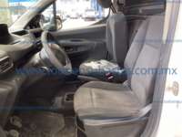 Peugeot Partner 2021 5p L4/1.6/T Diesel Man 2021 Peugeot Partner Ingreso Interiores 1