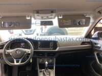 Volkswagen Jetta 2021 4p Trendline L4/1.4/T Aut 2021 Volkswagen Jetta Ingreso Interiores 17