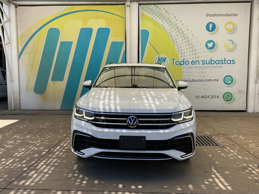 Volkswagen Tiguan 2022 5p R-Line L4/1.4/T DSG Línea Nueva 2022 Volkswagen Tiguan Venta Exteriores 2