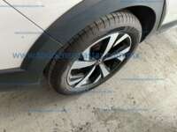 Volkswagen Nivus 2024 5p Highline L3/1.0/T Tiptronic IMG_6406