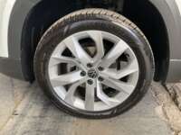 Volkswagen Taos 2024 5p Comfortline Plus L4/1.4/T Tiptronic 2024 Volkswagen Taos Venta Llantas 1