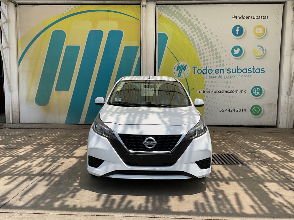 Nissan March 2021 5p Sense L4/1.6 Man 2021 Nissan March Venta Exteriores 2
