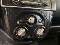 Nissan March 2022 5p Sense L4/1.6 Man 2022 Nissan March Venta Interiores 9