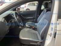 Volkswagen Nivus 2024 5p Highline L3/1.0/T Aut 2024 Volkswagen Nivus Ingreso Interiores 1