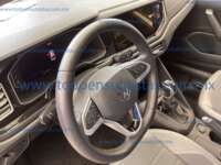 Volkswagen Nivus 2024 5p Highline L3/1.0/T Aut 2024 Volkswagen Nivus Ingreso Interiores 2
