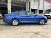 Volkswagen Jetta 2024 4p Trendline L4/1.4/T Tiptronic IMG_0290