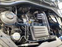 Volkswagen Jetta 2024 4p Comfortline L4/1.4/T Tiptronic IMG_0487