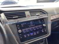 Volkswagen Tiguan 2022 5p Comfortline L4/1.4/T DSG 2022 Volkswagen Tiguan Ingreso Interiores 10