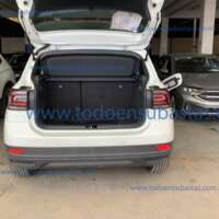 Volkswagen T-Cross 2024 5p Trendline L4/1.6 Tiptronic IMG_0593