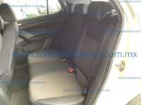 Volkswagen T-Cross 2024 5p Trendline L4/1.6 Tiptronic IMG_0581