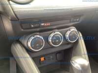 Mazda 2 2023  2023 Mazda 2 Ingreso Interiores 12